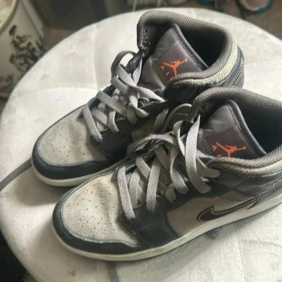 Nike 6Y color grey - Picture 3 of 3